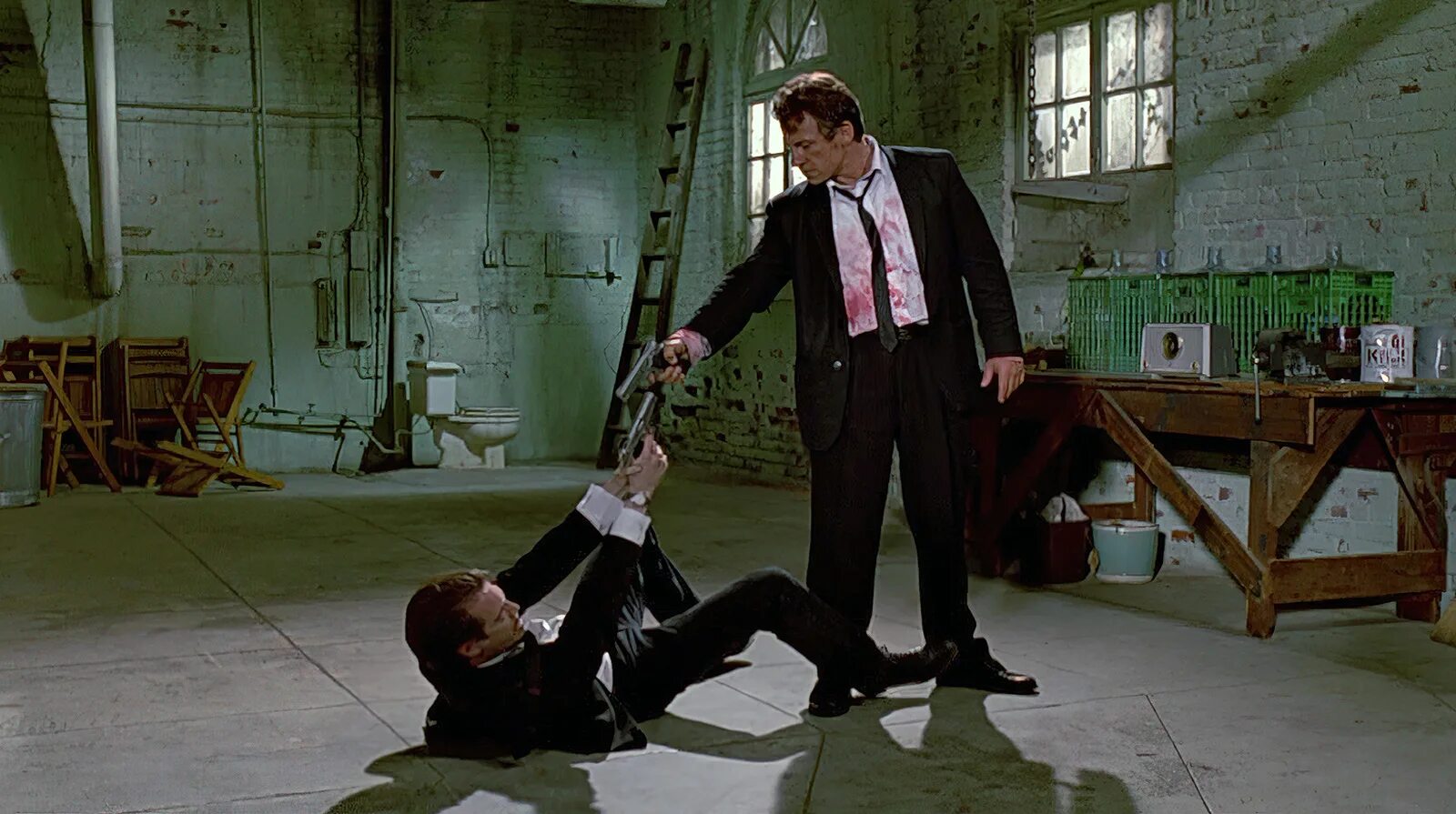 На каждого тарантино найдется свой балабанов. На каждого тарантино найдется. Тарантино питт ди каприо. Капитан кунс криминальное чтиво. Слет киноделов.