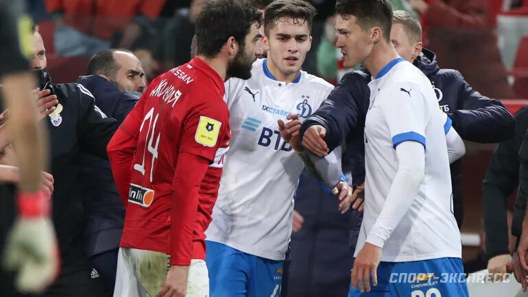 Посредник между футболистом и клубом. Профессиональный футбол. Марио фернандес бразилия. Мамаев зенит. Посредник между футболистом и клубом.