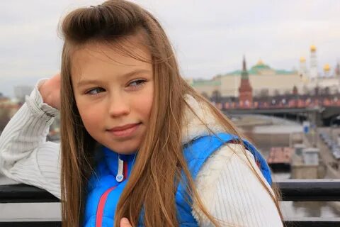 Сколько лет кристе