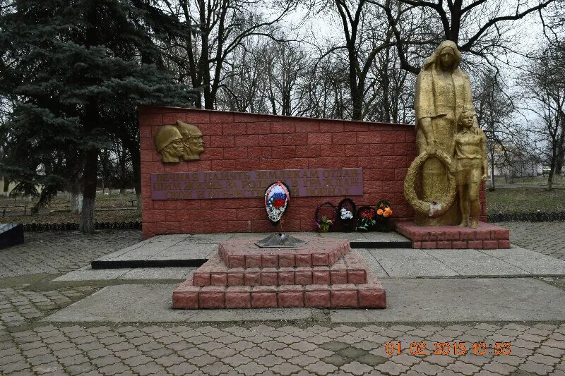 Памятники георгиевск. Станица Александрийская Ставропольский край. Станица Георгиевская Ставропольский край. Станица Александрийская Георгиевский район. Александрийская Ставропольский край Георгиевский район.