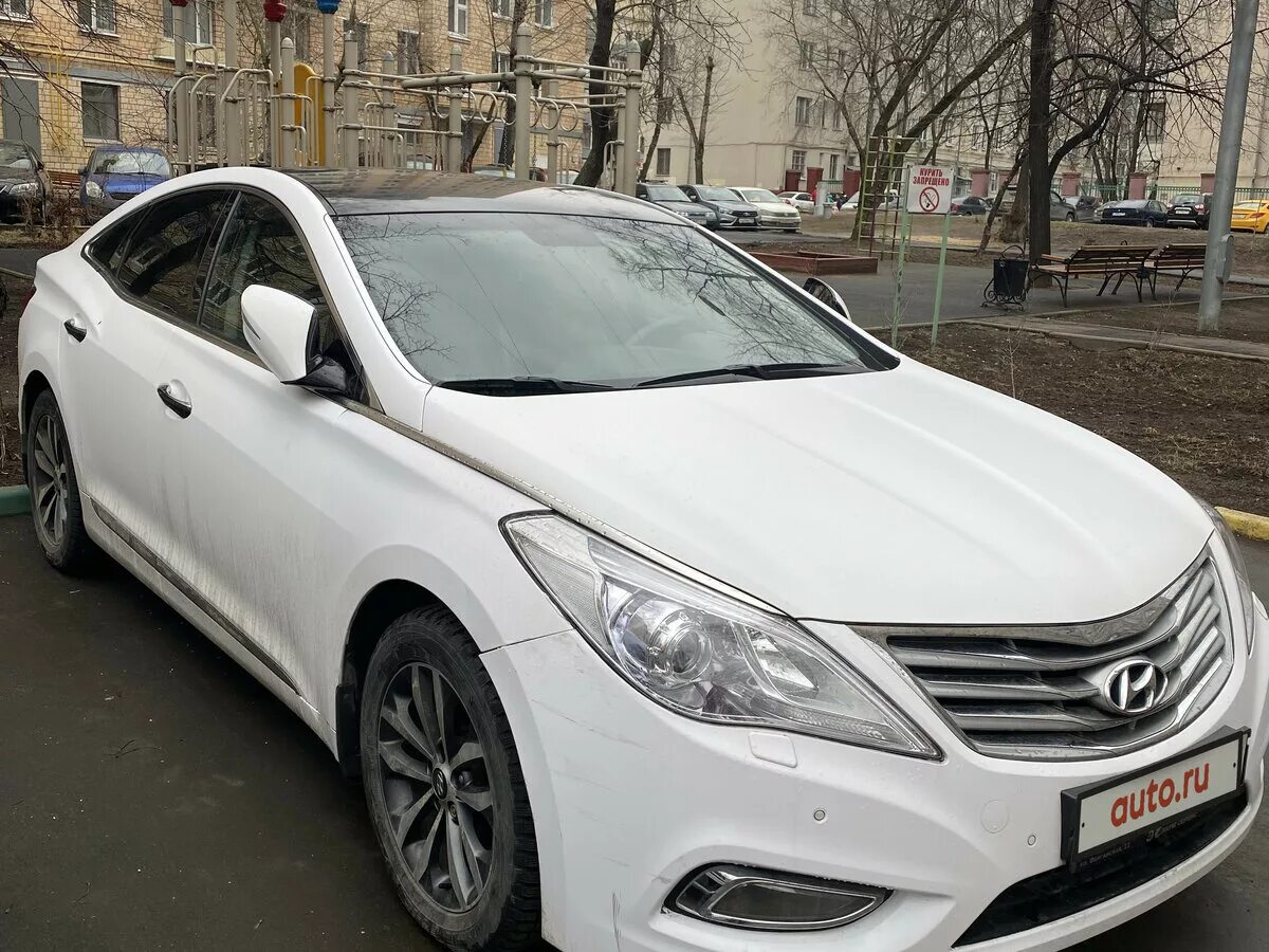 Купить хендай грандер. Hyundai Grandeur 2012 белый. Hyundai Grandeur v 3.0 at (250 л.с.). Хендай Грандер 2012. Белый Hyundai Grandeur у004мс63.