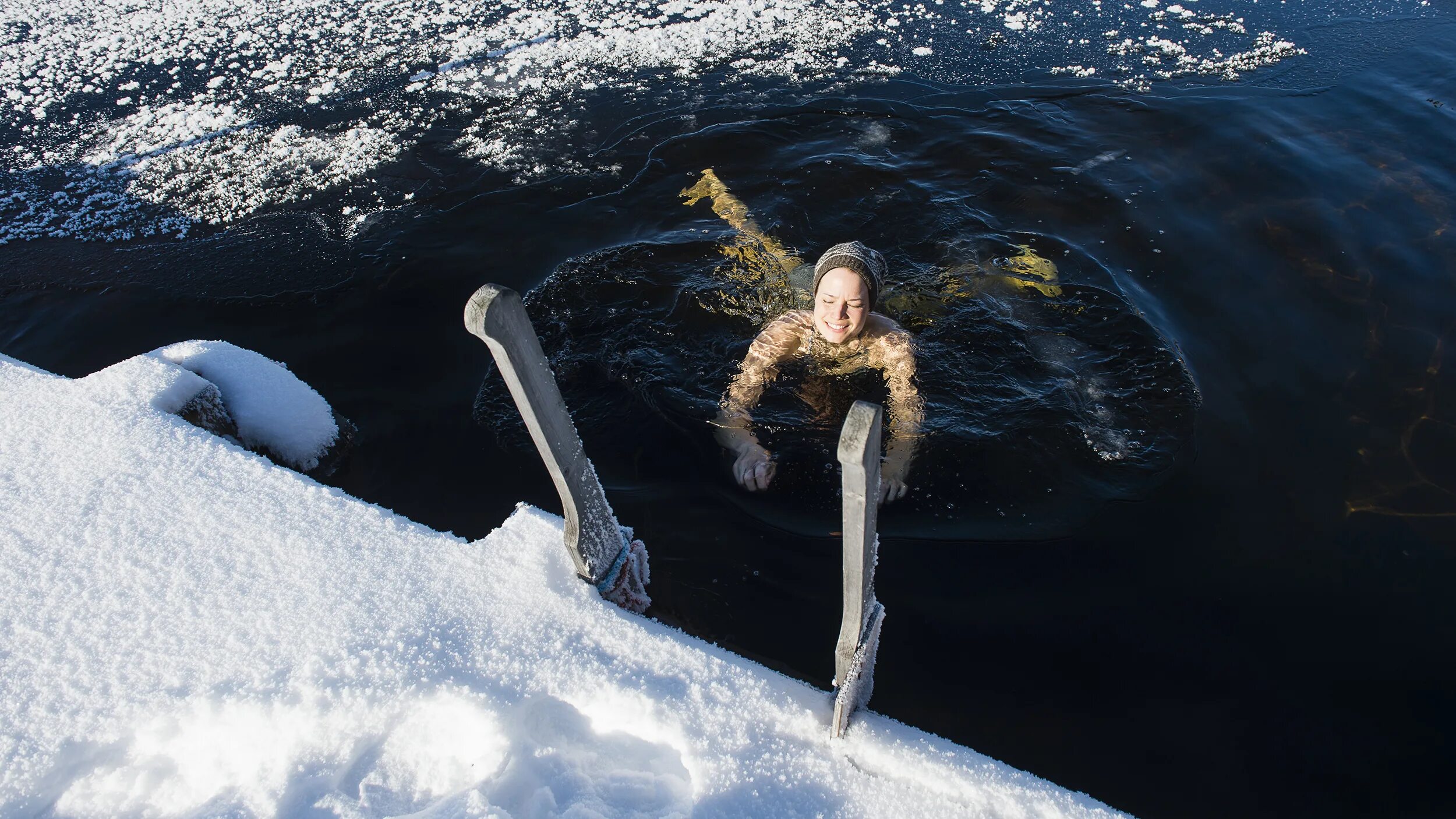 Приснилось купалась в воде