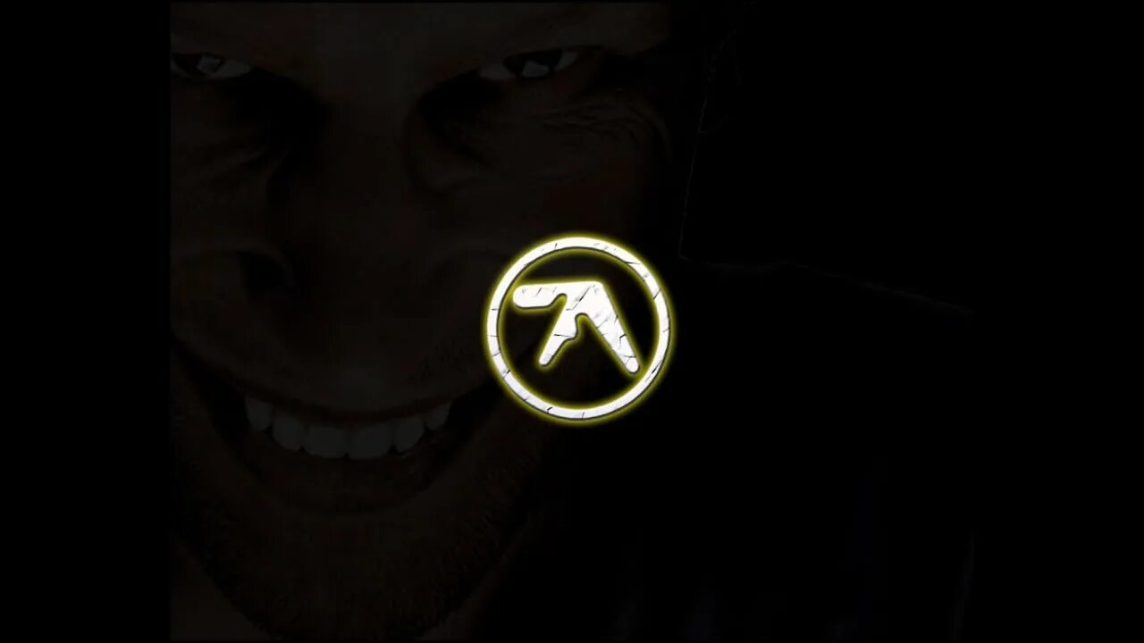 Qkthr от aphex twin. Aphex twin 1993. aphex twin &quot;syro&quot;. xtal aphex twin обложка. aphex twin обои.