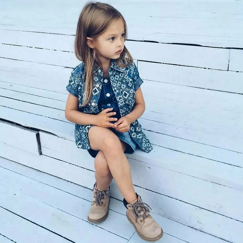 Top 100 children modeling. Top 100 children modeling