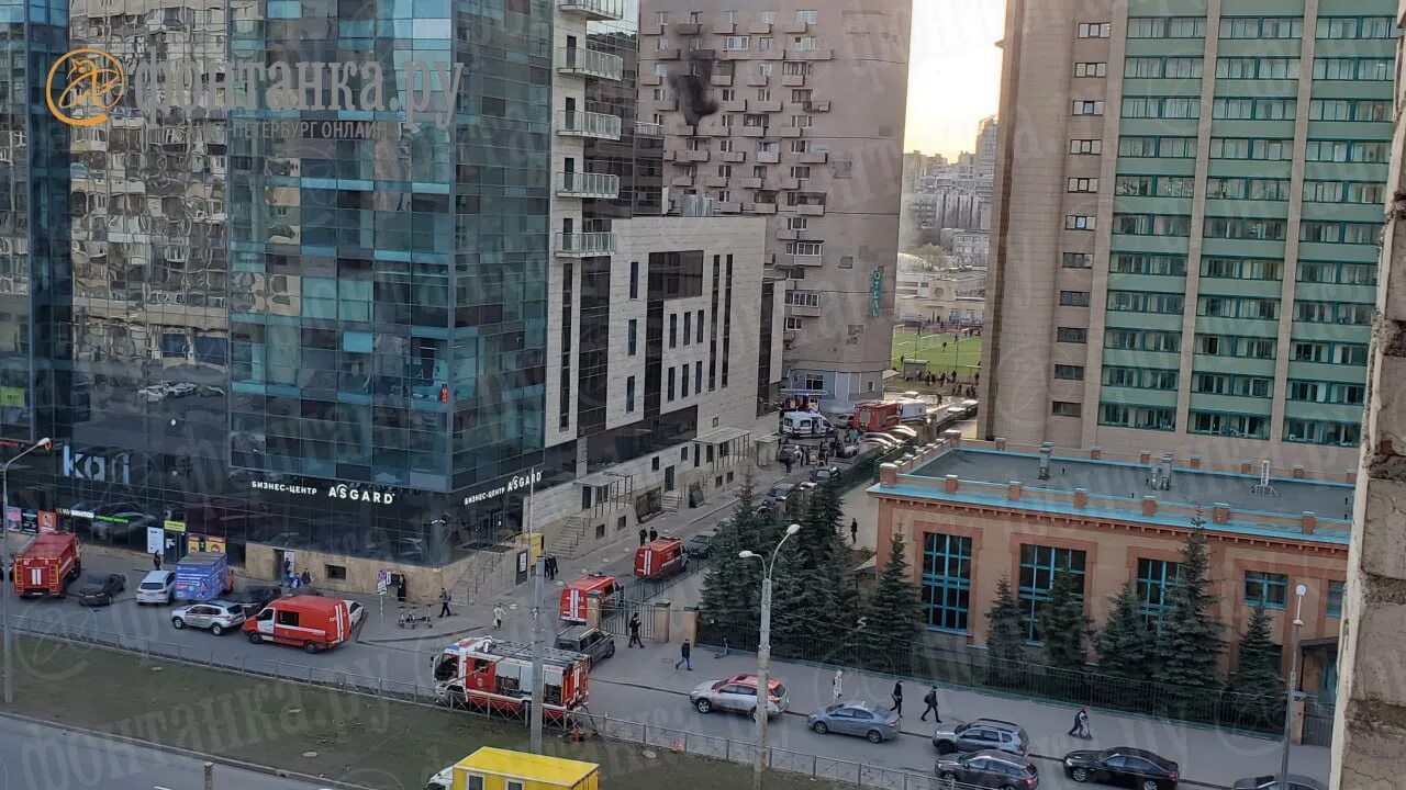 Пострадал дом в санкт петербурге