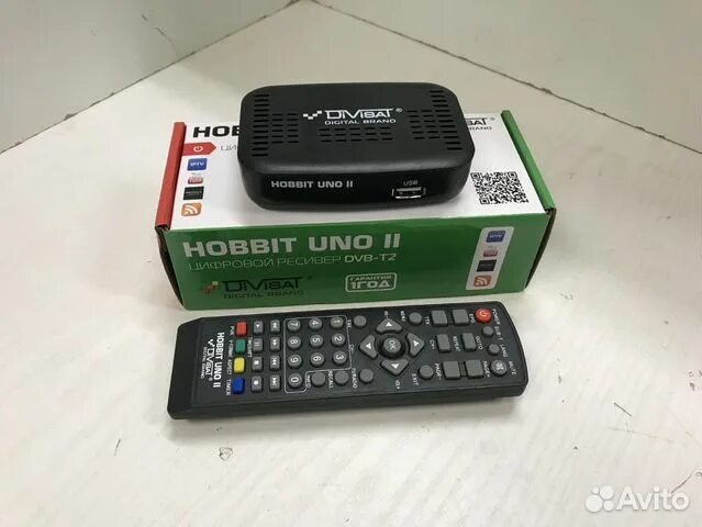 Приставка для ТВ DVB-t2+Hobbit uno II. Divisat Hobbit uno 2 блок питания. Hobbit uno 2 пульт. Цифровой ресивер Divisat.