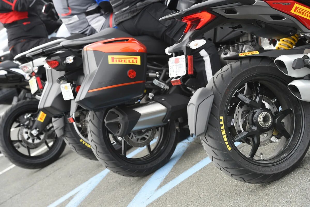 Pirelli scorpion 2. Pirelli scorpion trail 2. pirelli scorpion trail. мотошина pirelli scorpion trail. мотоцикл pirelli scorpion trail 2.