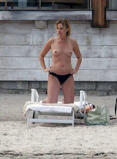 Flavie péan nude.