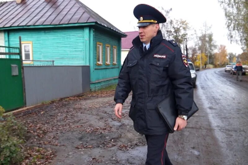 Участковый генерала. Начальник полиции галича костромской области. участковые уполномоченные полиции. обход участкового. профилактический обход участковый уполномоченный.