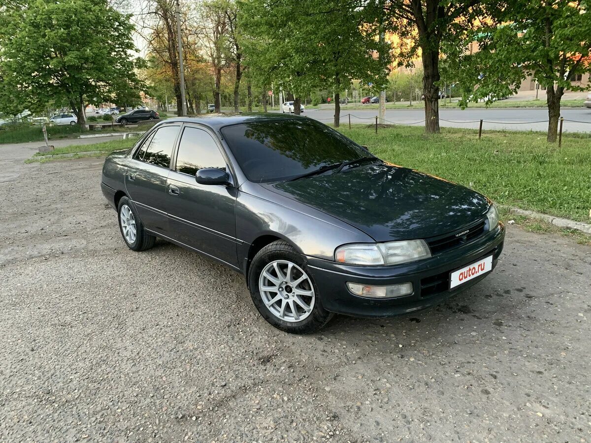 Номер 1994. Toyota Carina vi (t190). Toyota Carina t190. Toyota Carina e 1995 седан. Toyota Carina 1995.