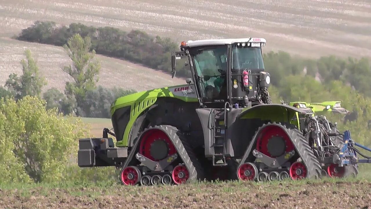 Claas xerion. Xerion 5000 trac. claas xerion 5000 гусеничный. new claas xerion 5000 trac. claas xerion 5000 terra trac.