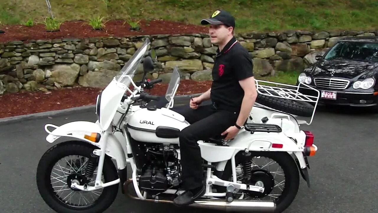 Мотоцикл урал gear up 2022. 123 соло. Мотоцикл урал белый. Мотоцикл урал белый. Белый урал.
