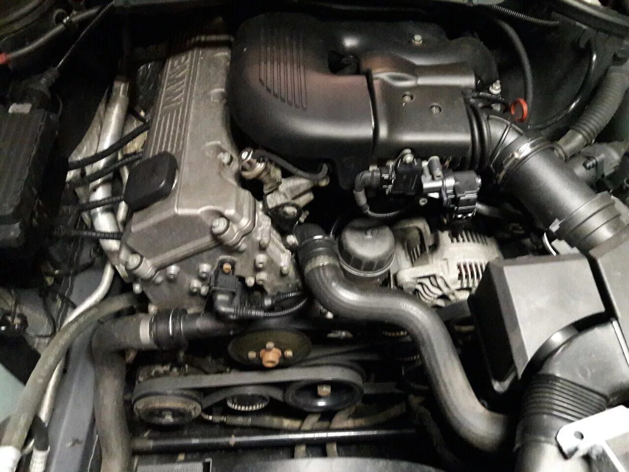 Е46 1. М43 мотор БМВ. БМВ е46 мотор 1.9. Мотор БМВ м43 1.9. BMW e46 1.9 двигатель.