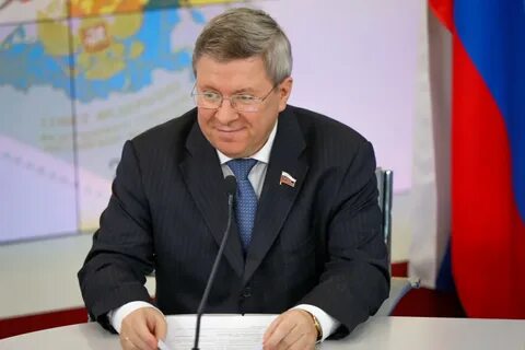 Посол человек