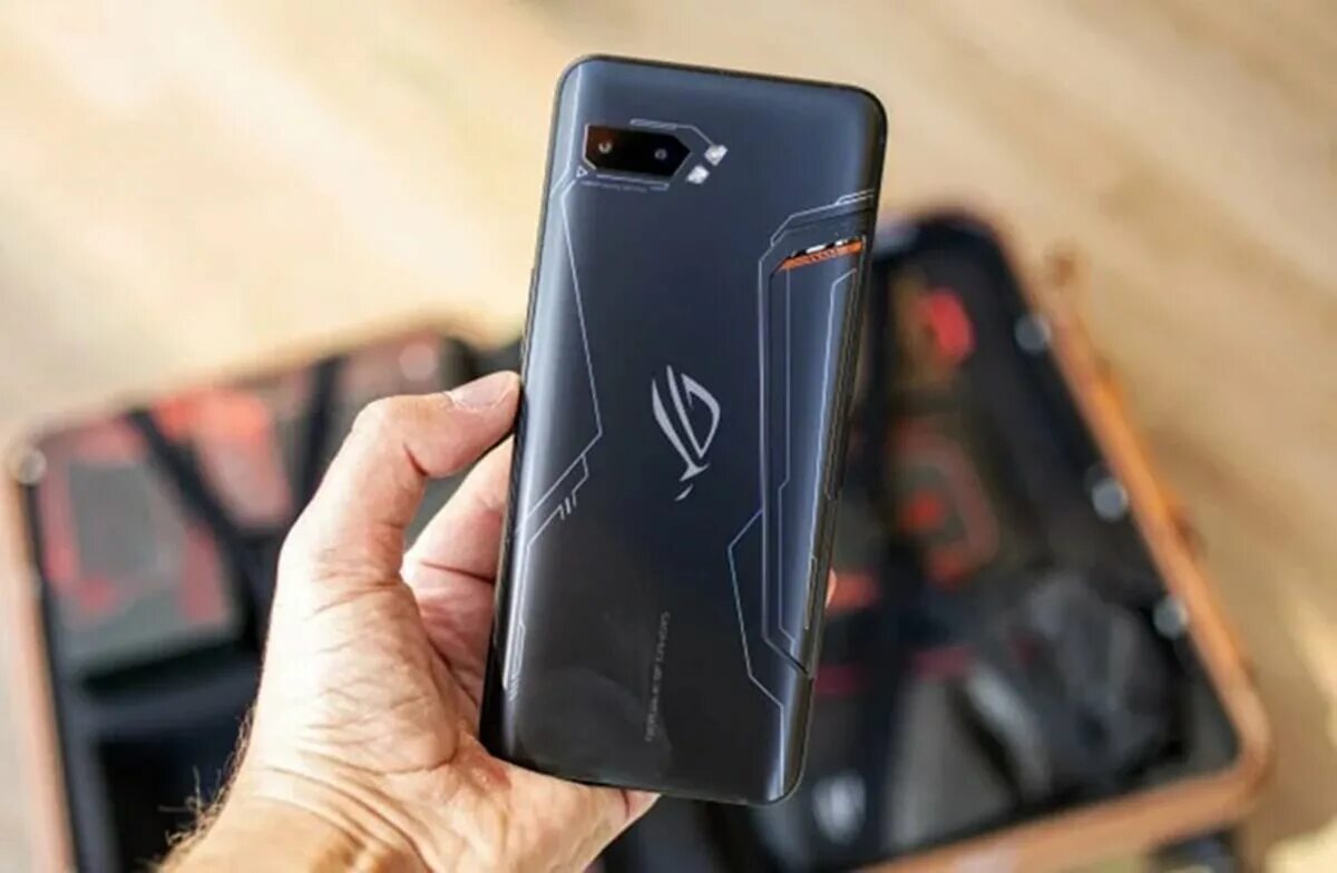 Ремонт асус рог. ASUS ROG Phone 3. ASUS ROG Phone II. ASUS ROG Phone 3 ASUS. ASUS ROG Phone чехол.