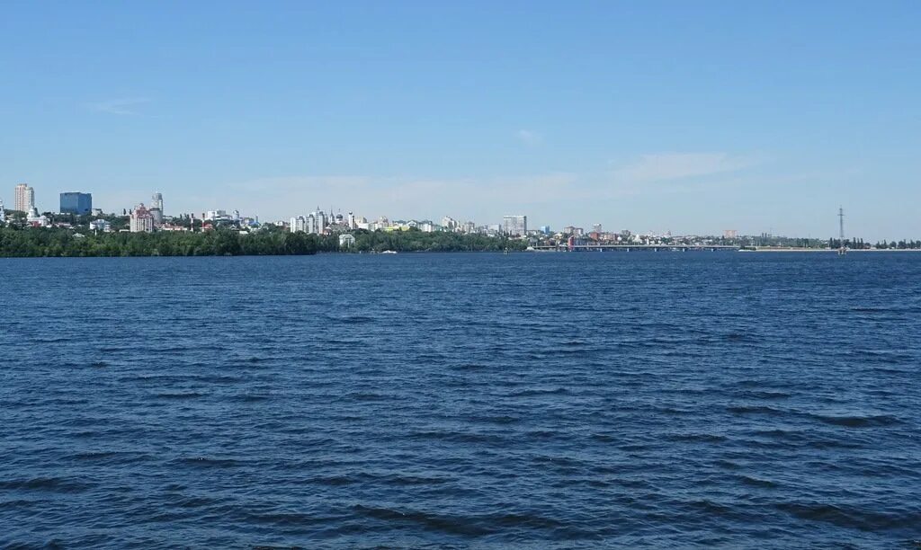 Липецк река воронеж набережная. Сокольский пляж липецк. Жд мост липецк. Река воронеж. Река воронеж в воронеже.