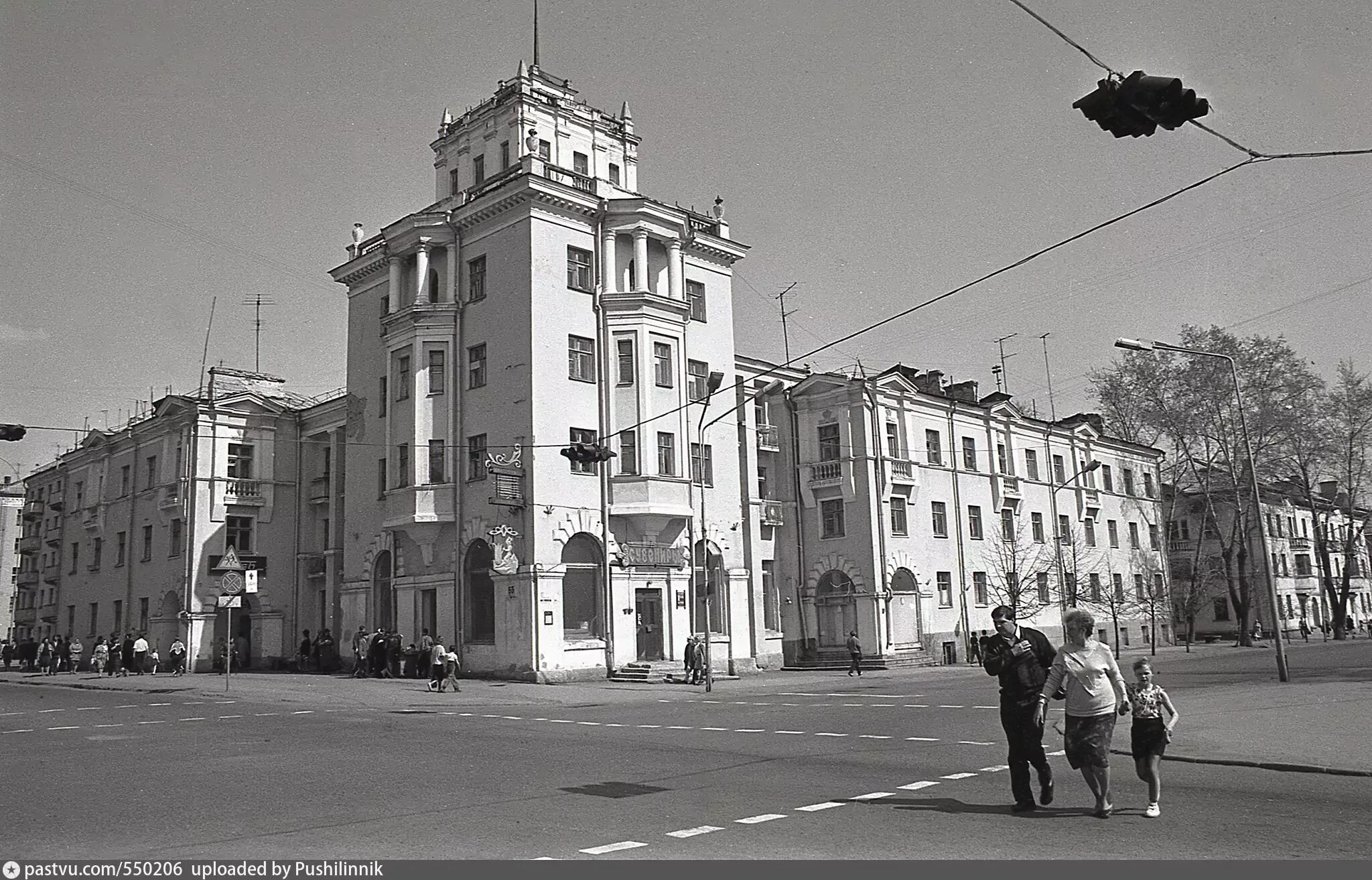 Курган ул д индекс. Гоголя 80 курган. гоголя 90 курган. курган 80-е. город курган 90е годы.
