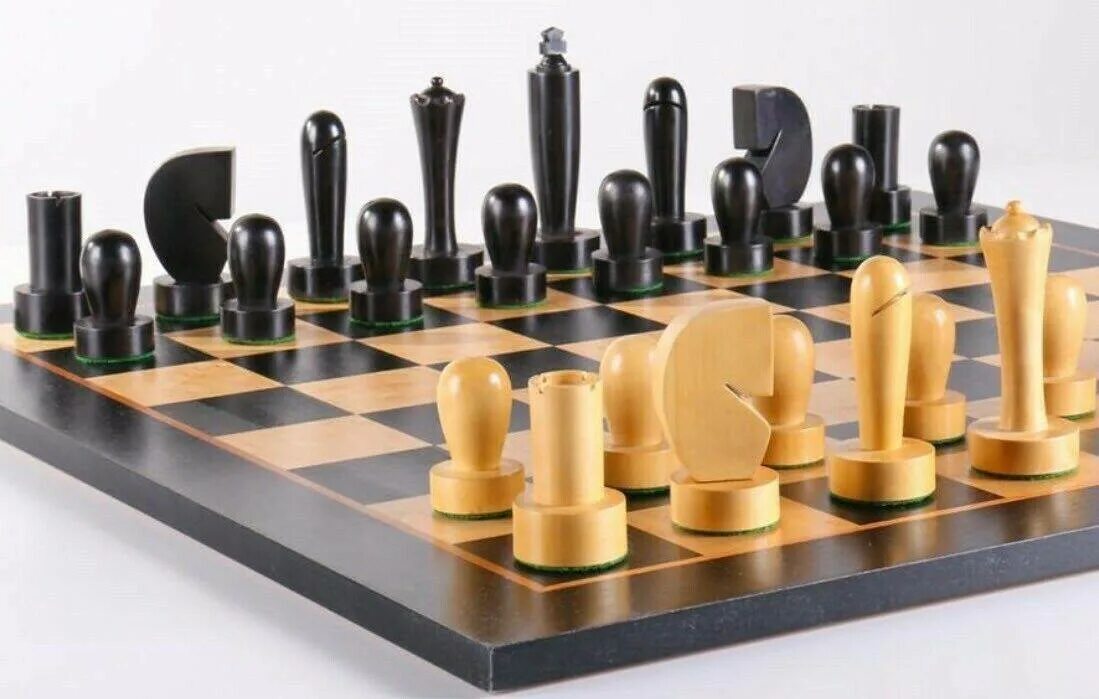 Шахматы «каролинги и мавры». Большие шахматы настольные. Шахматы модерн. Как стать шахматы. Zanko sport шахматы.
