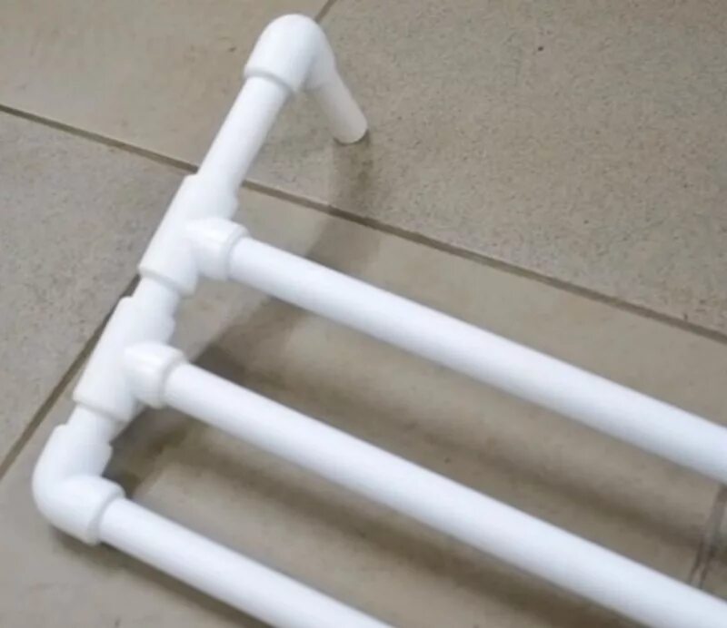 Сушилка для белья rosenberg на батарею rus-395008. Полка для обуви из полипропиленовых труб. Полипропилен сушилка. Полипропилен сушилка. Сушилка для белья из полипропиленовых труб.