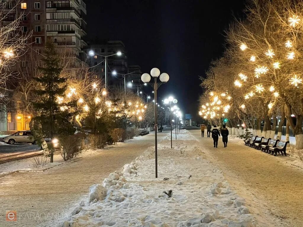 Декабрь караганда. Декабрь караганда. Карагандинский парк зимой. Зима в караганде. Зима в караганде.