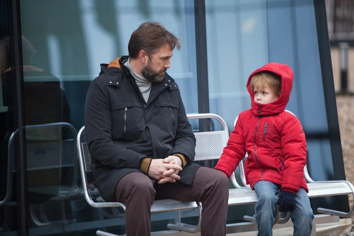 Живет в большом городе обыкновенный мальчик. Тварь 2019 Вдовиченков.