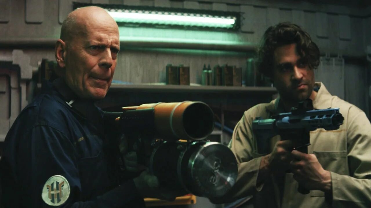 Скайлайн 3 / skylin3s / skylines (2020). Скайлайн 3 2020. Линдси морган скайлайн 2. Кома фильм 2019. Фантастики боевики 2020.