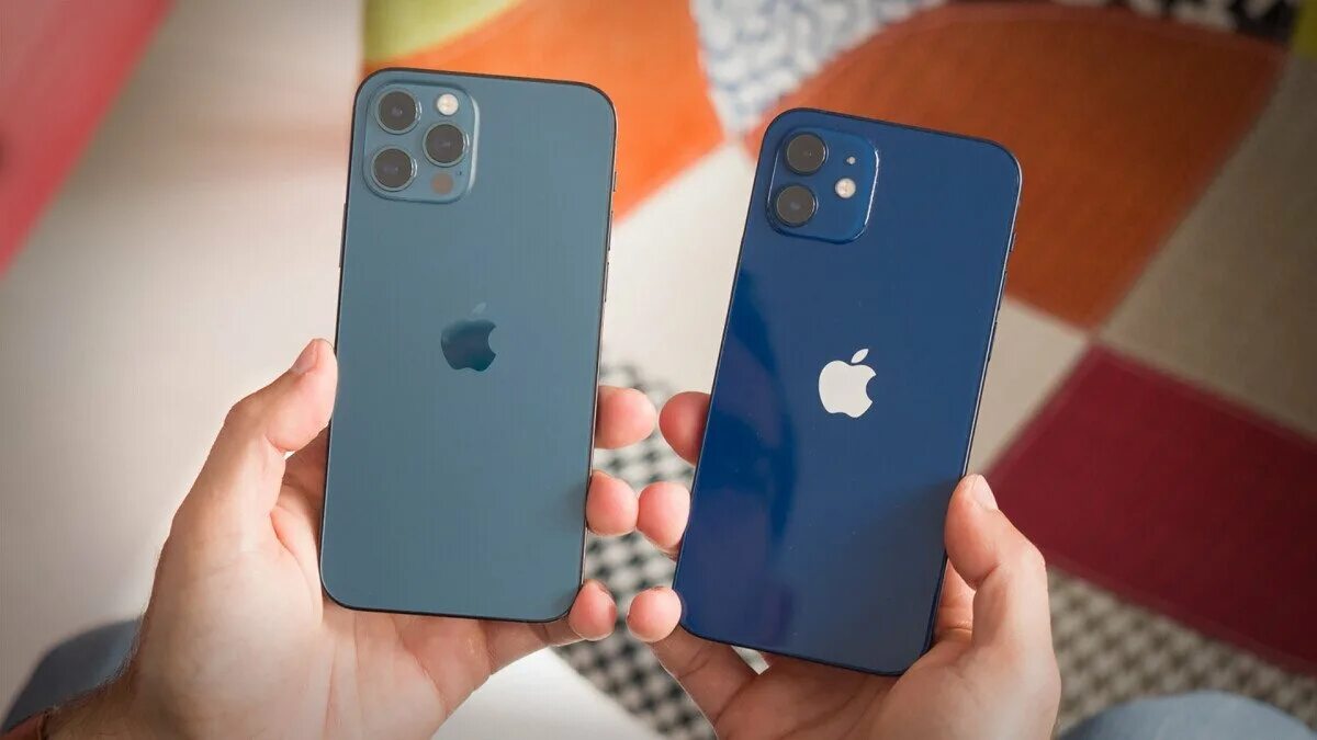 Iphone 13 лучший. Iphone 13 pro. iphone 13 vs iphone 13 pro. iphone 12 pro и iphone 13 pro. iphone 11 vs iphone 13.