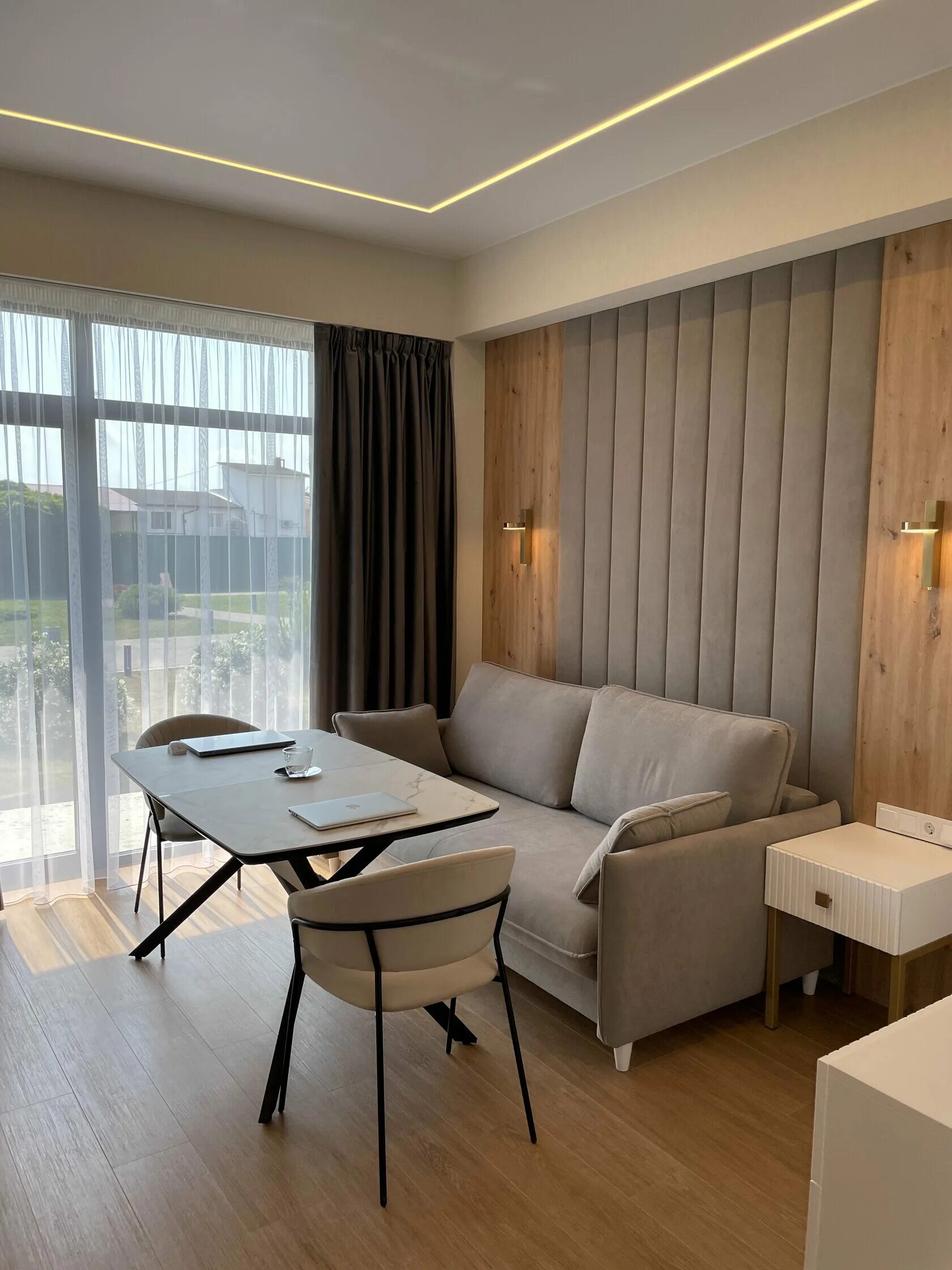 Encore by wyndham сочи. Cosmos adler hotel космос адлер отель. Космос адлер отель 4. Гостиница космос в адлере. Отель cosmos adler hotel.