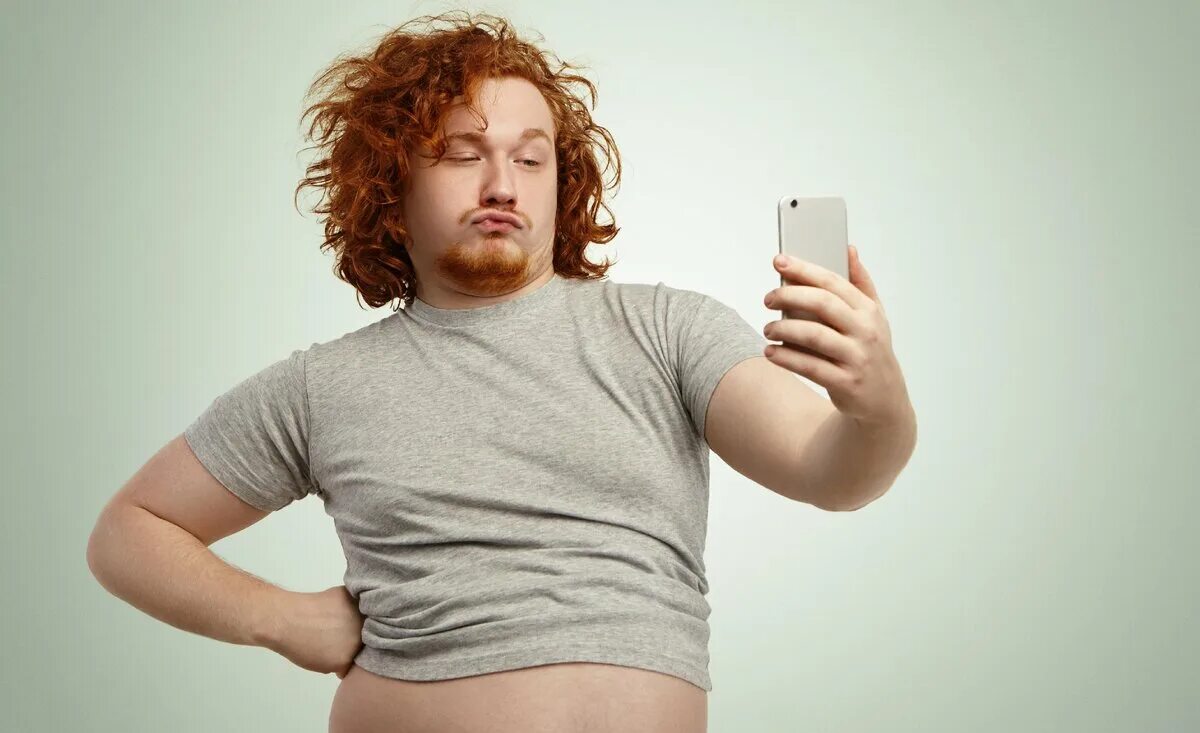 Хорхе гарсиа. Пухленький мужчина. Пухленький мужчина. Толстый с длинными волосами. Пухленький мужчина.