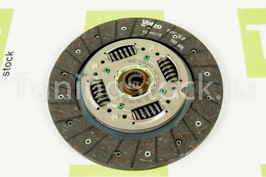 Диск сцепления валео нива шевроле. Сцепление нива шевроле валео. Диск сцепления валео нива. Диск сцепления валео нива. Диск сцепления шевроле нива 2123 valeo.