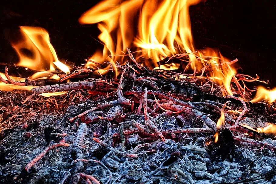 Burning set