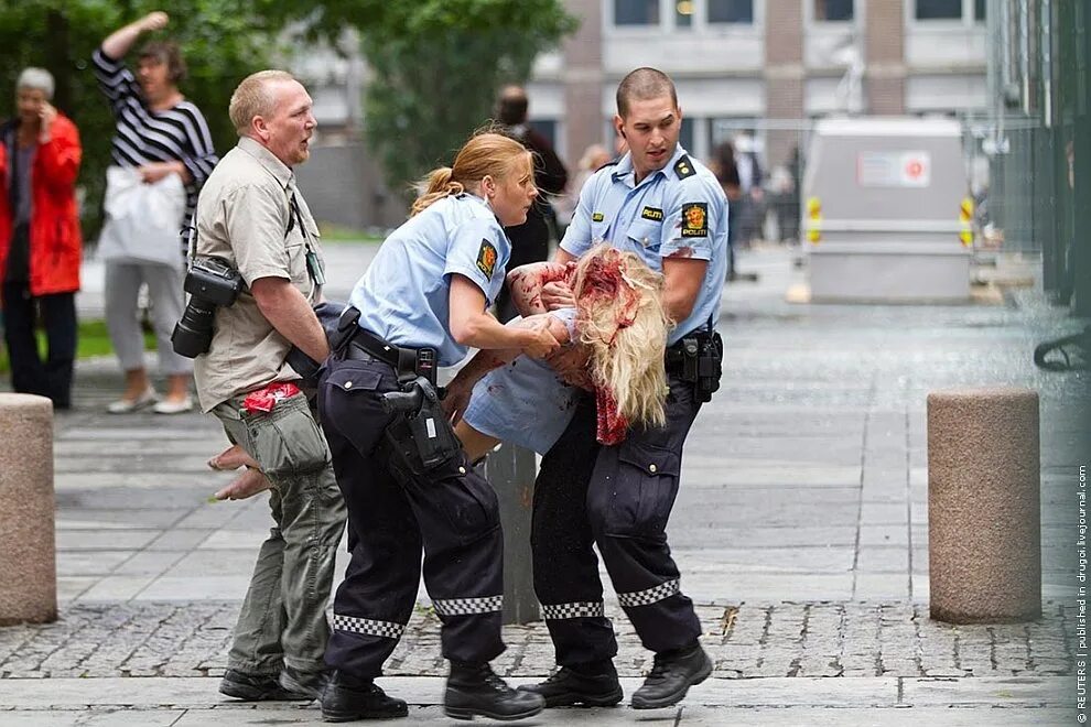 22 июля 2011 года теракты в норвегии андерс беринг брейвик. 1 июля 2011 года. 1 июля 2011 года. 22 июля осло. Теракт в норвегии 2011 андерс брейвик.