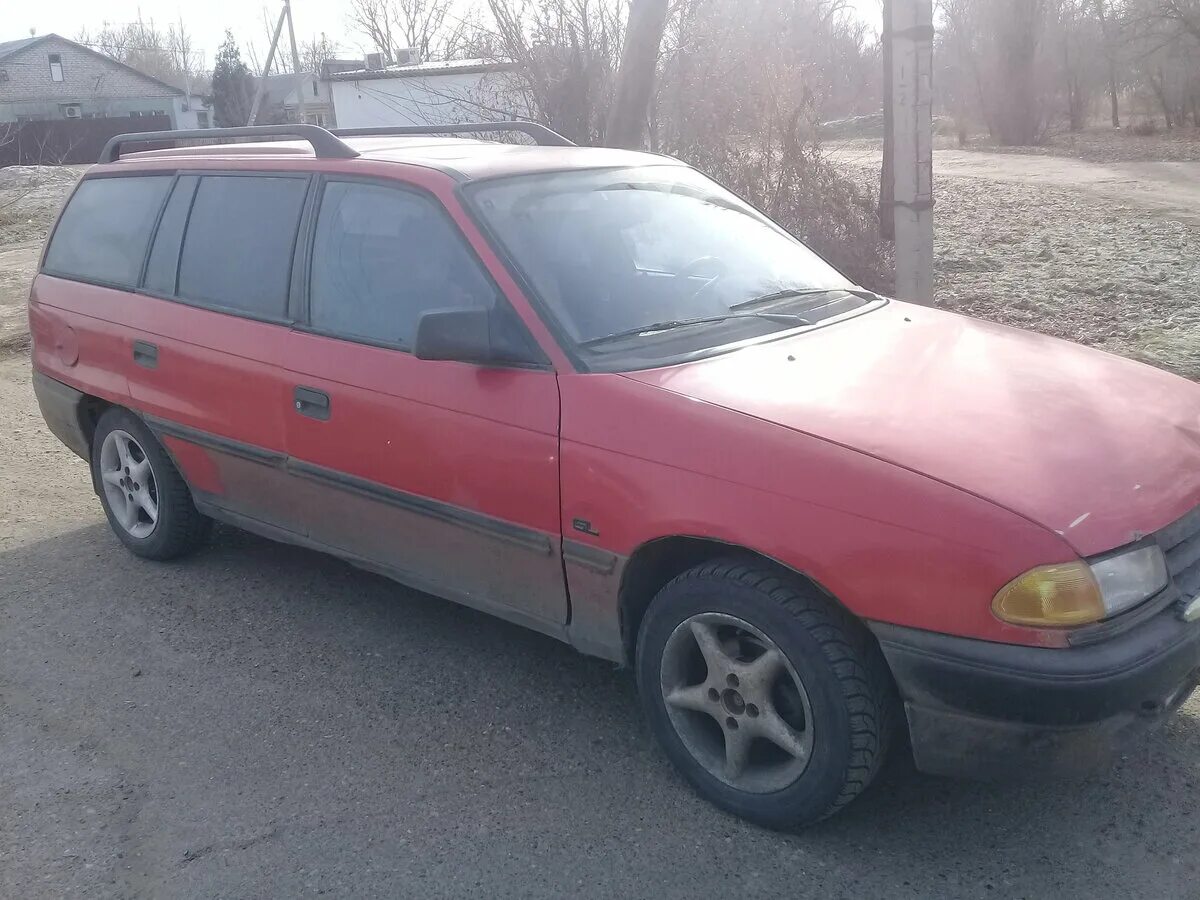 Тойота калдина универсал 1993. 8 мт, 1993. Универсал 1993 года. Фольксваген пассат 1993 универсал. Фольксваген пассат 1993 года универсал.