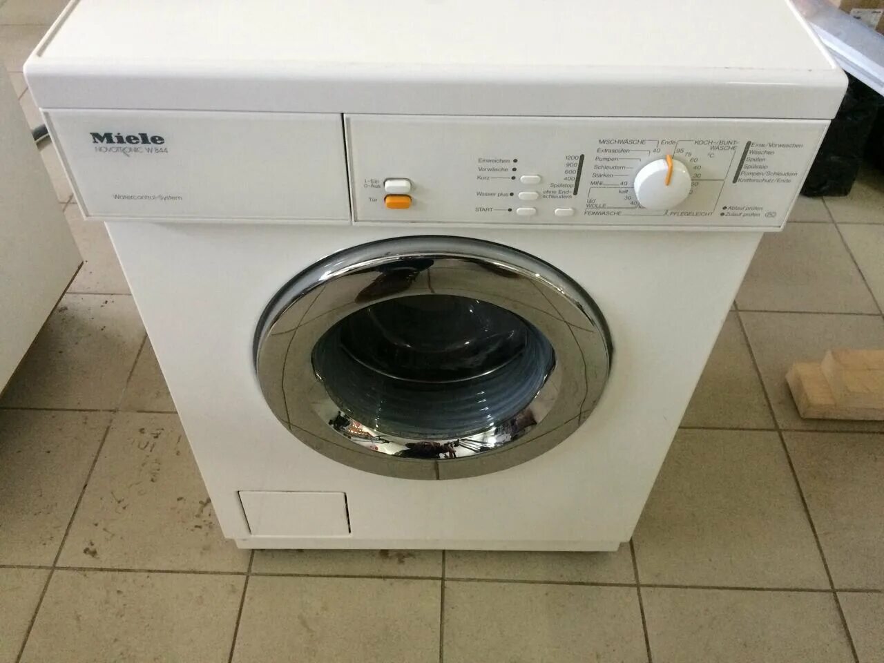 Миле pg8056. Фронтальная панель для посудомоечной машины 60 см. Машина miele панель управления фото. Встроенная посудомоечная машина miele. Год выпуска miele.