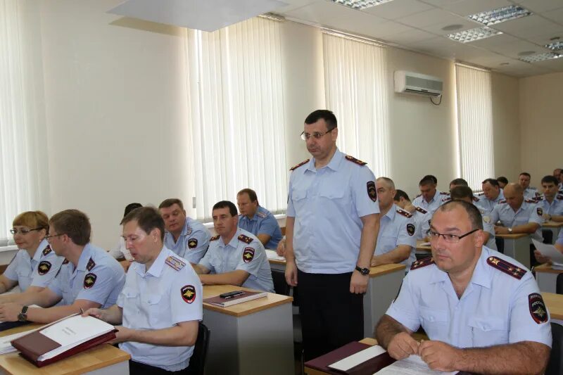 колесниковы на дону. колесниковы на дону. ск10, ростов-на-дону генеральный директор. лев колесников ростов. истинная красота фото актеров.