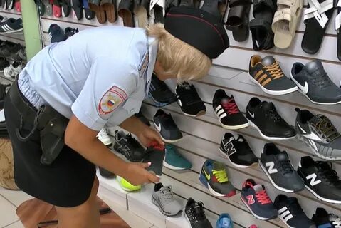 Куда продать обувь