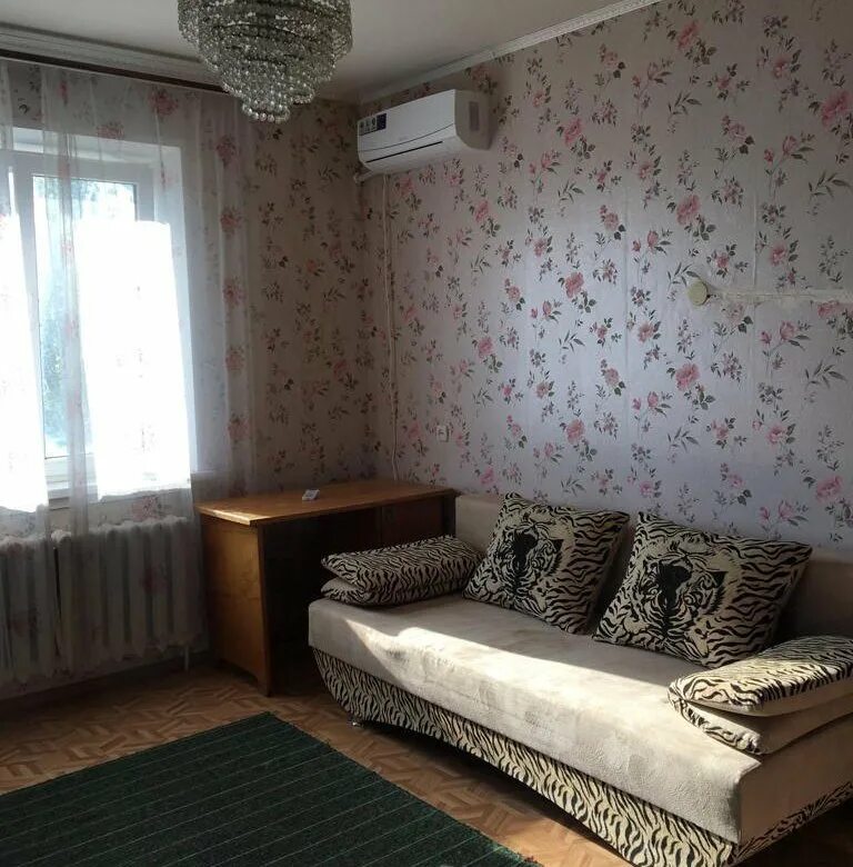 Купить новую квартиру в волгодонске. 1 Комнатная квартира Волгодонская. Комната 32. Волгодонский квартиры. Средне Садовая 32 комната.
