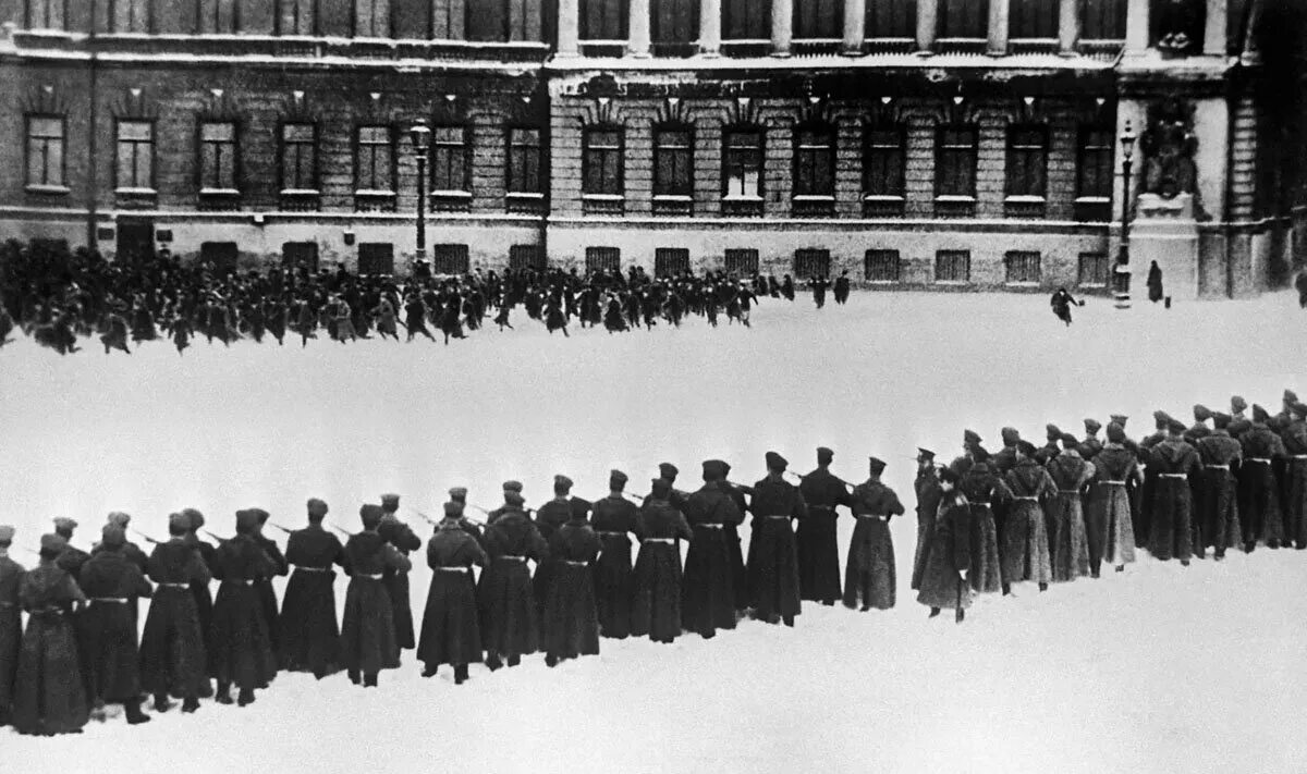 Восстание в Новочеркасске. Новочеркасск 1962 расстрел рабочих. Восстание в Новочеркасске в 1962. Новочеркасский бунт 1962.