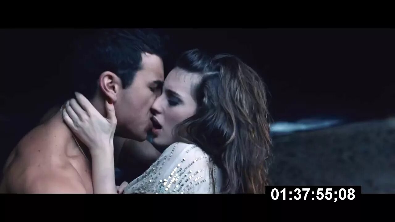 Samolardan balandda 2 o zbek