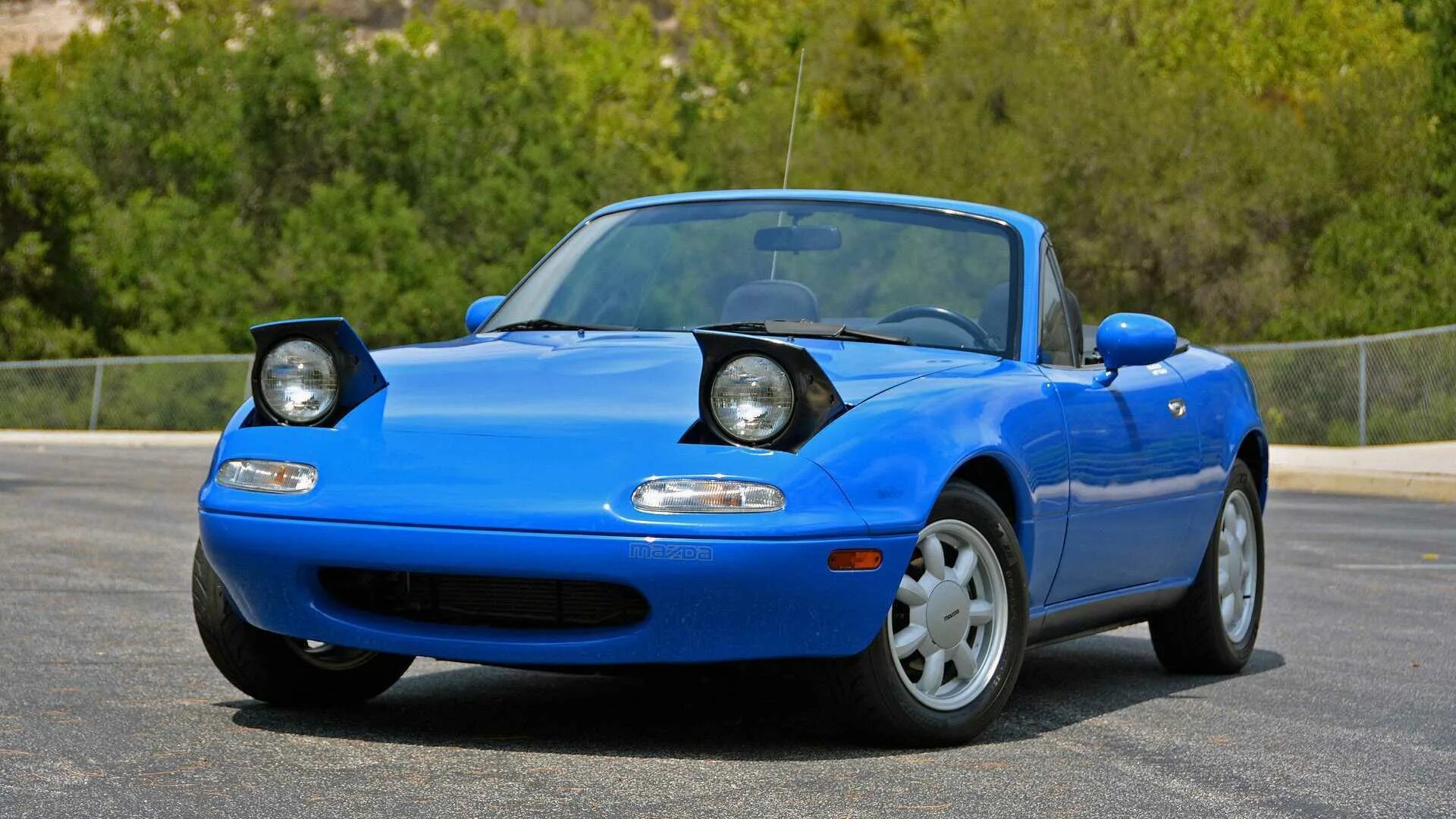 Mazda mx купить. Mazda Miata mx5. Mazda MX-5 Miata 1989. Mazda mx5 Miata 1990. Mazda MX-5 Miata na.