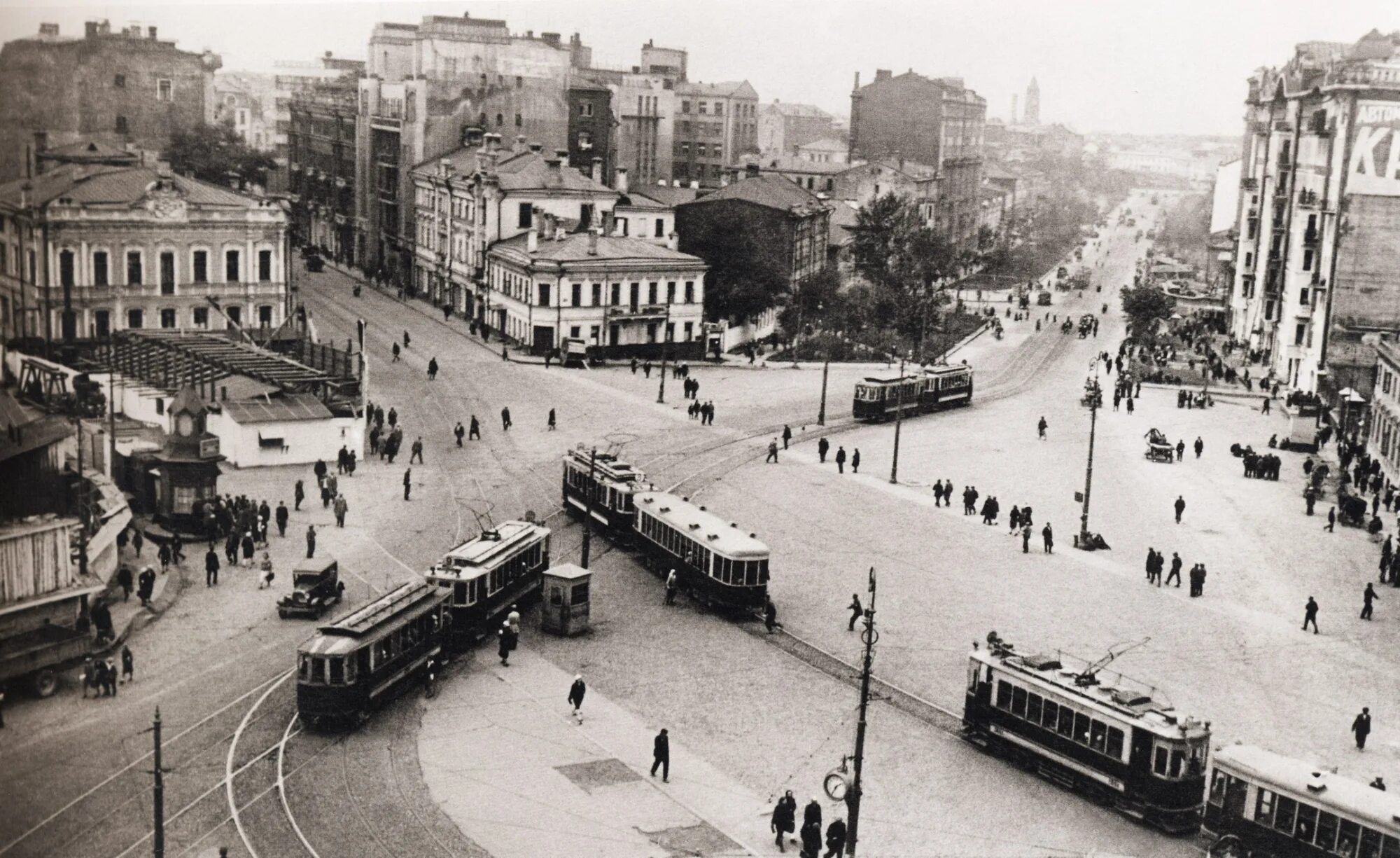 Площадь красные ворота в Москве. Старая Москва Наума Грановского. Фото Грановского Москва Наума.