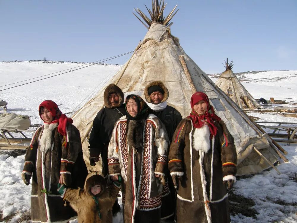 Буряты, эвенки, якуты. Чукчи народ. Одежда ненцев. Народы Сибири.