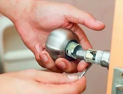 Как открутить круглую ручку