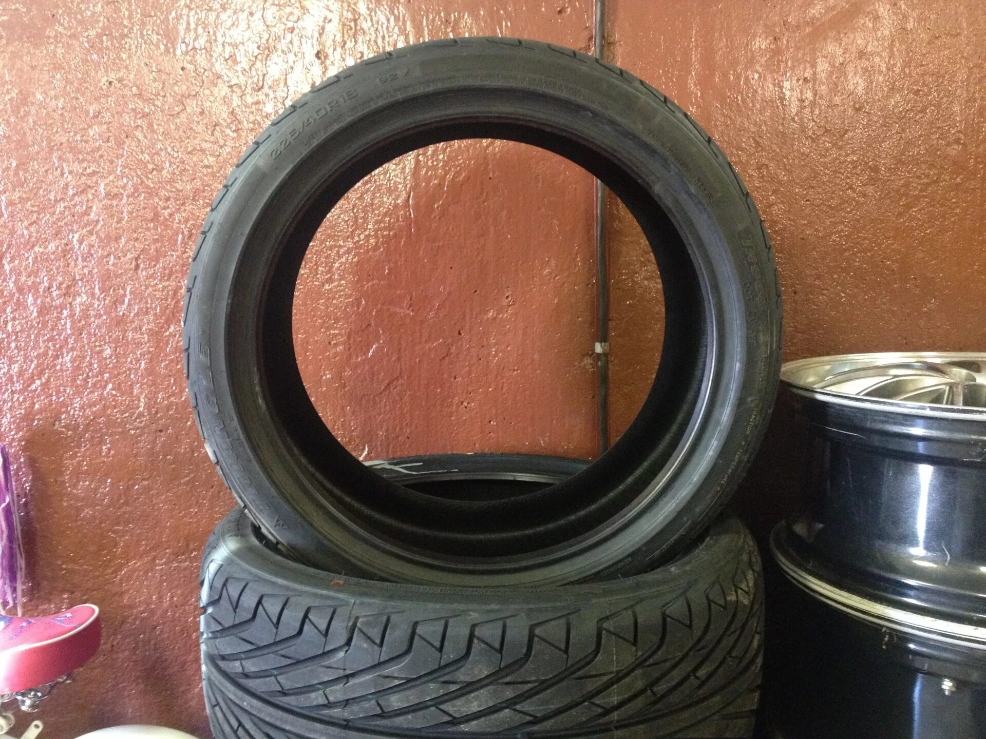 Triangle tr968 r18. Triangle tr968 225/40 r18. triangle 968 r18 225 40. 225/40r18 triangle effe x sport th202. triangle tr968 отзывы.