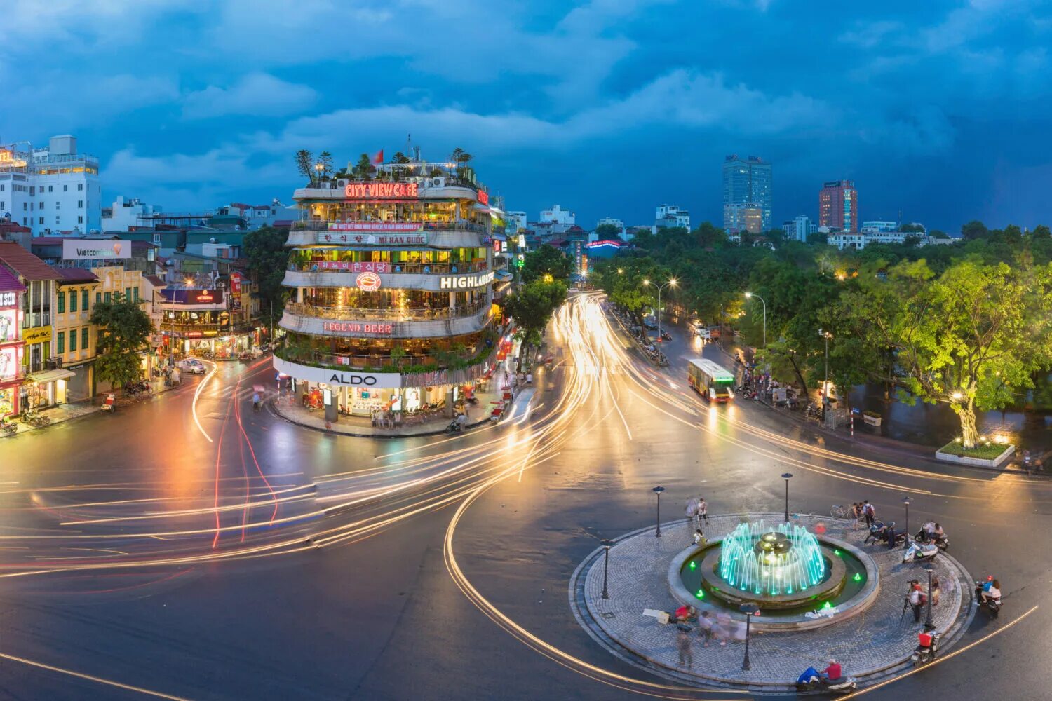 Hanoi Вьетнам. Центр Ханоя Вьетнам. Столица Вьетнам столица. Вьетнам столица Ханой центр.