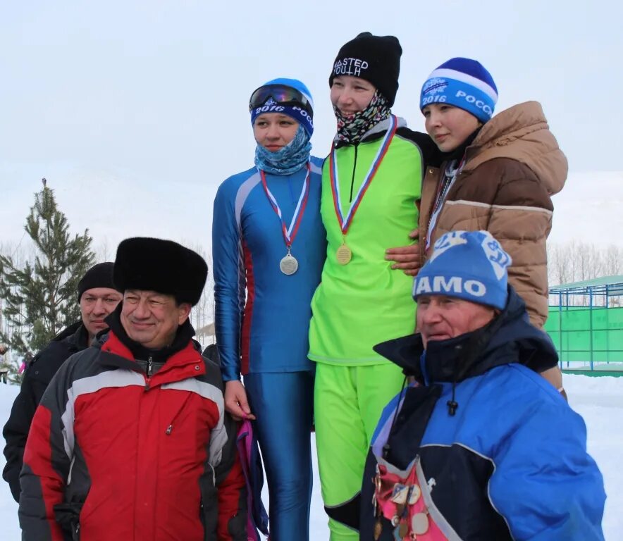 Погода ново усманово камышлинского. Соревнования по лыжам 2016 год. лыжные соревнования в селе мочалеевка. лыжные соревнования красночетайский район. село новое усманово самарской области.