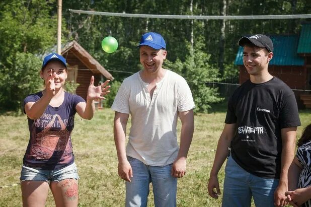 Алтайский бройлер зональное. Лопаточный отруб говядины. Рубцовское предприятие рассвет алтайская правда. Старая кондитерская фабрика алтай. Контроль качества в лаборатории.