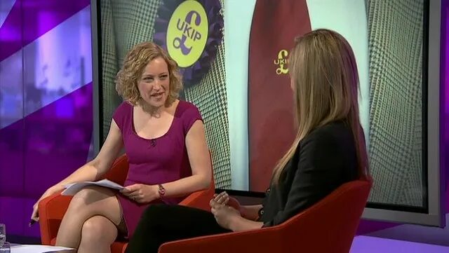 Tv archive ru. Японские телеведущие упс. Cathy Newman. Чулки на ТВ новости. Britain TV.