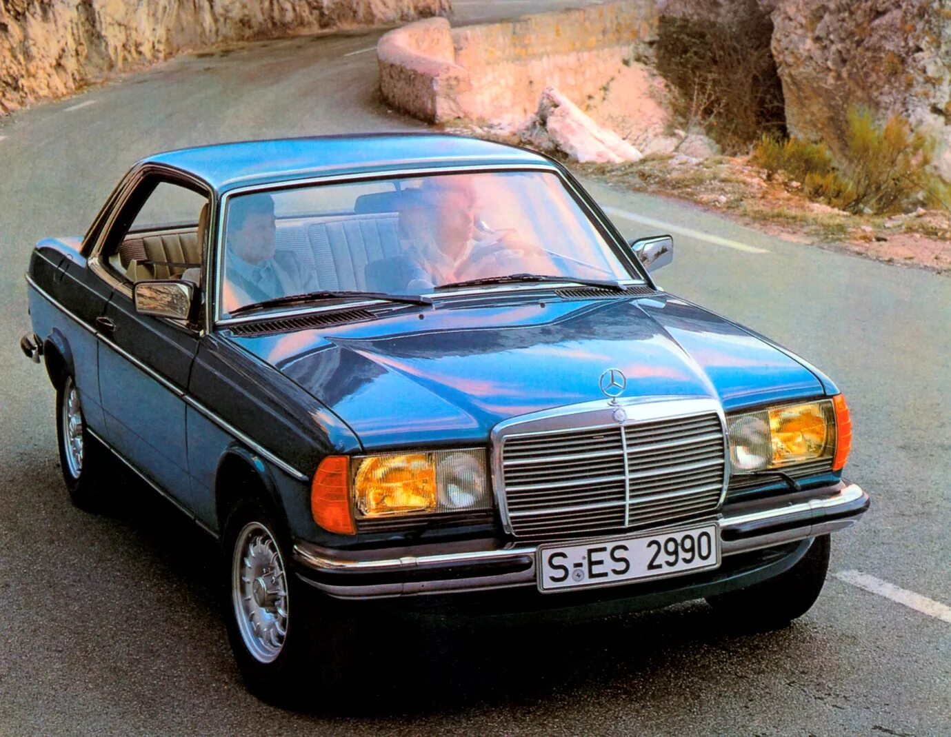 Старого 123. Мерседес бенц 123. мерседес бенц 123 купе. mercedes-benz w123, 1977. мерседес бенц w123 1977.