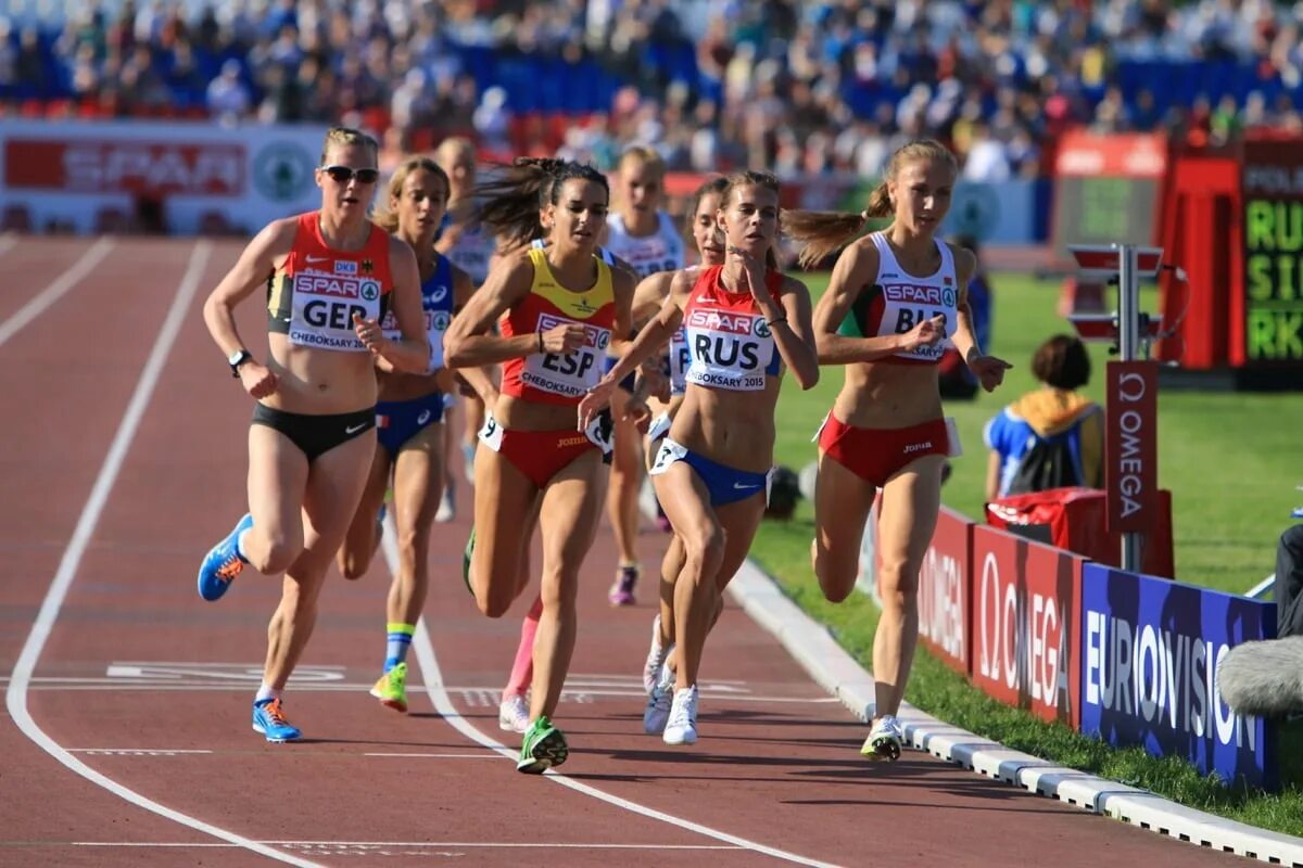 Athletes competitions. Легкая атлетика бег. Легкий. Легкая атлетика соревнования.